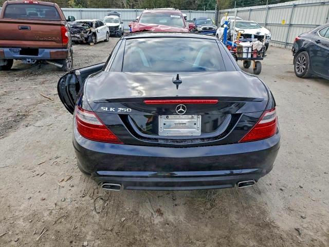 Mercedes-Benz Slk-class 250 Image 6