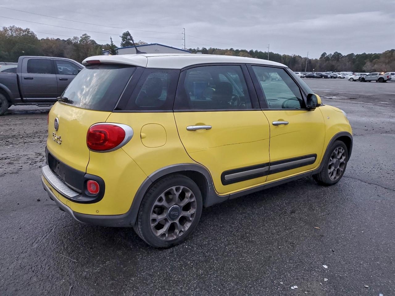 FIAT 500 Trekking Image 10