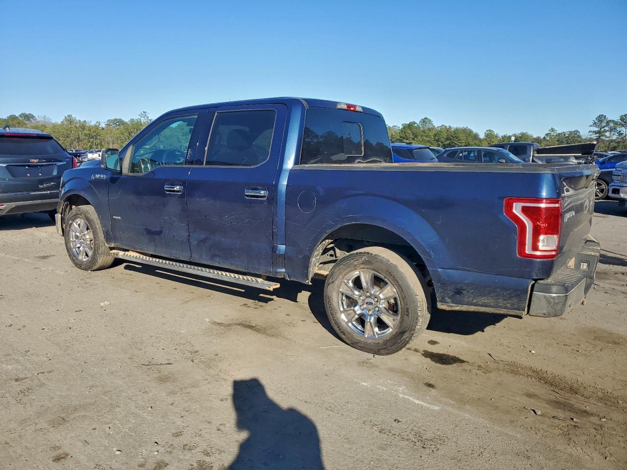 Ford F-150 Supercrew Image 11