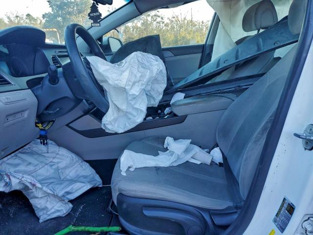 Hyundai SONATA Se Image 10