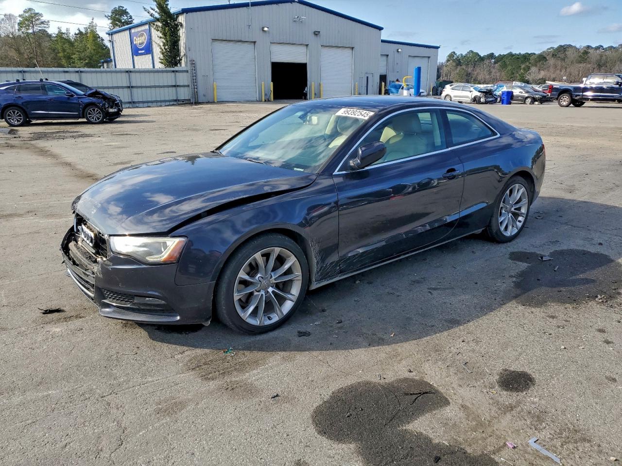 Audi A5 Premium Image 1