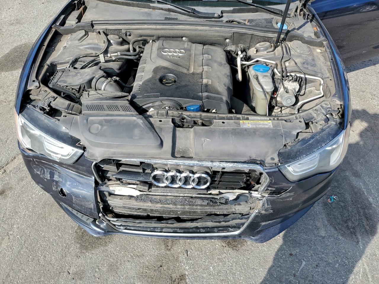 Audi A5 Premium Image 12