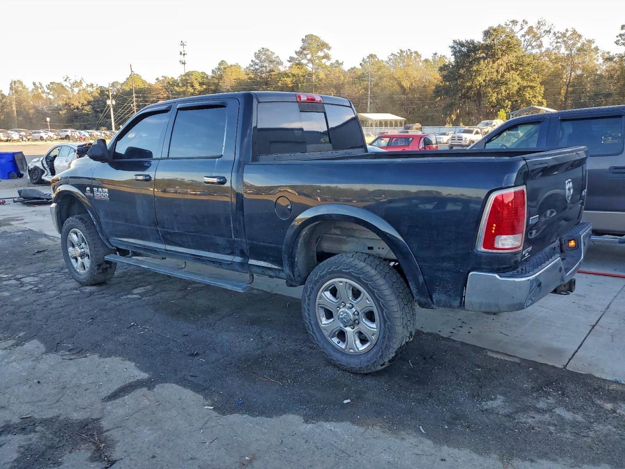 Ram 2500 Laramie Image 2