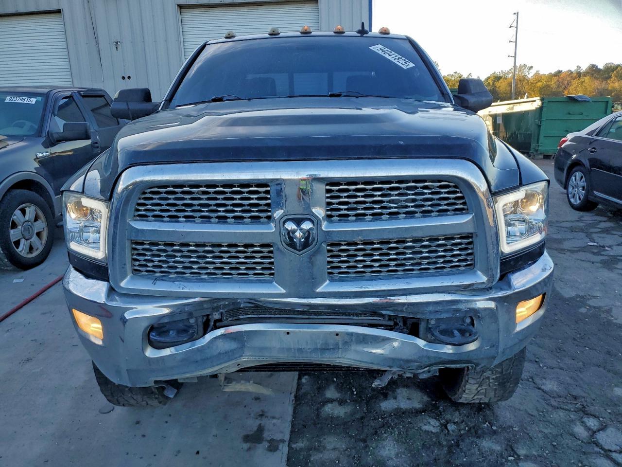 Ram 2500 Laramie Image 3