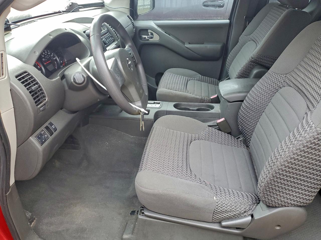 Nissan Frontier King Cab Le Image 8