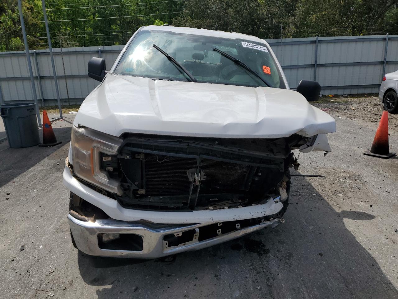 Ford F-150 Supercrew Image 3