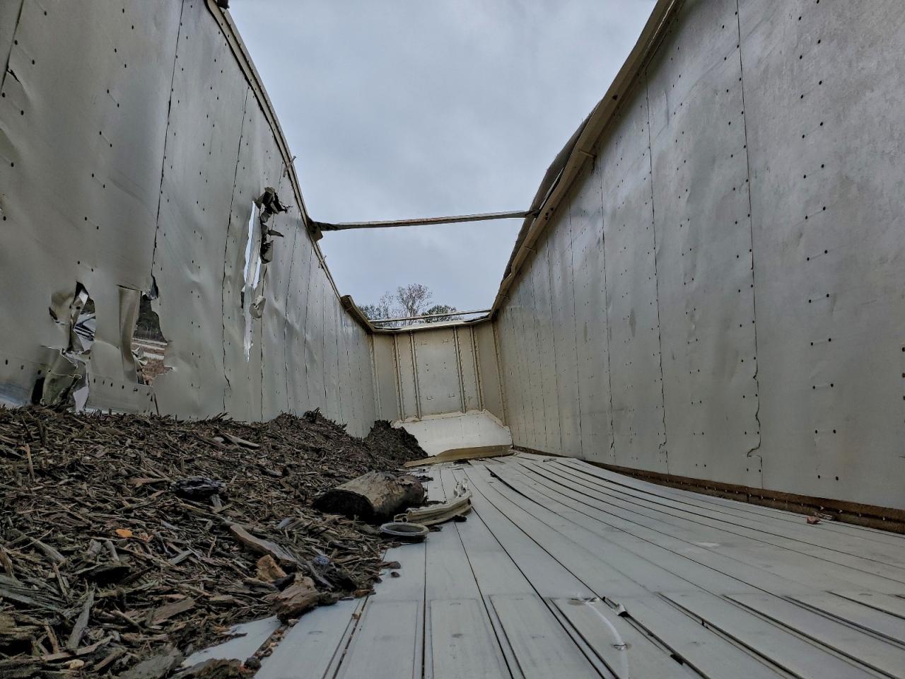 Peerless Trailer Image 6