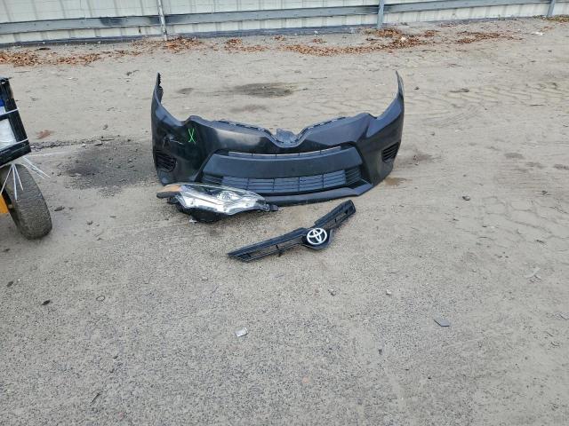 Toyota Corolla L Image 8