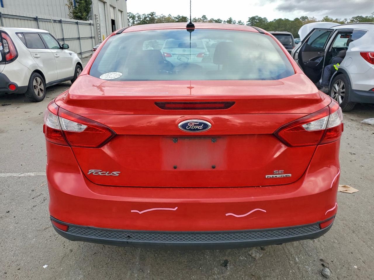 Ford Focus Se Image 11