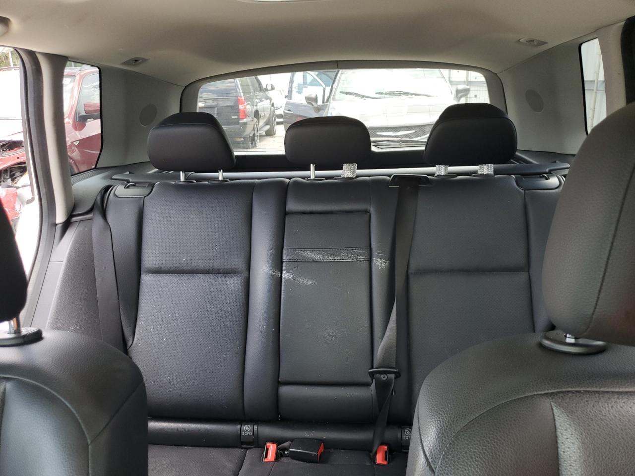 Mercedes-Benz GLK 350 Image 7