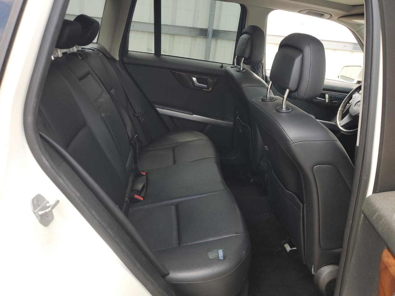 Mercedes-Benz GLK 350 Image 9