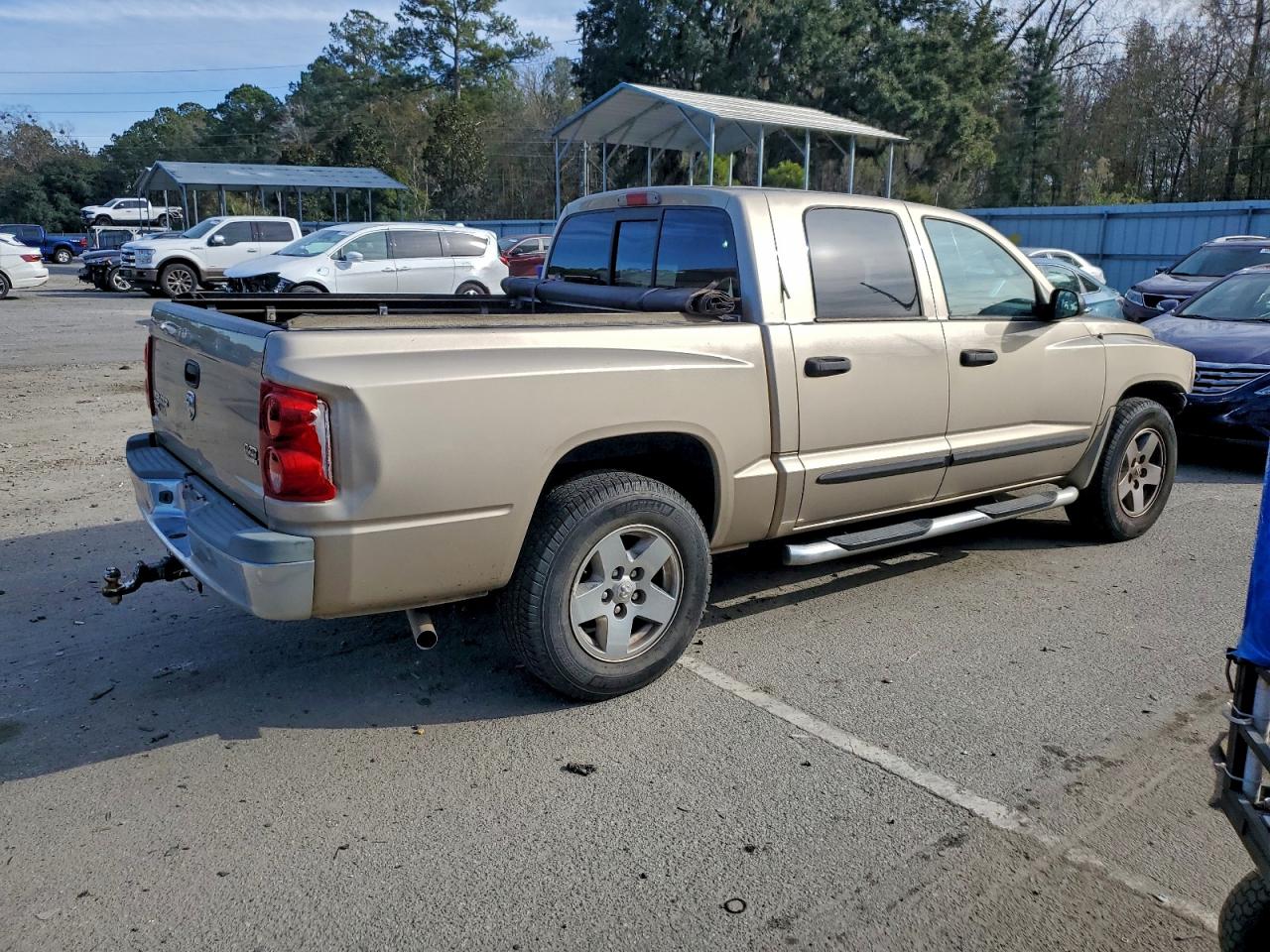 Dodge Dakota Quad Slt Image 3