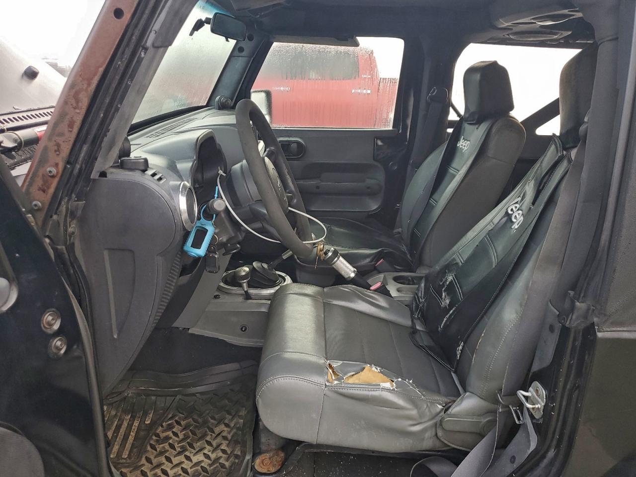 Jeep Wrangler X Image 11