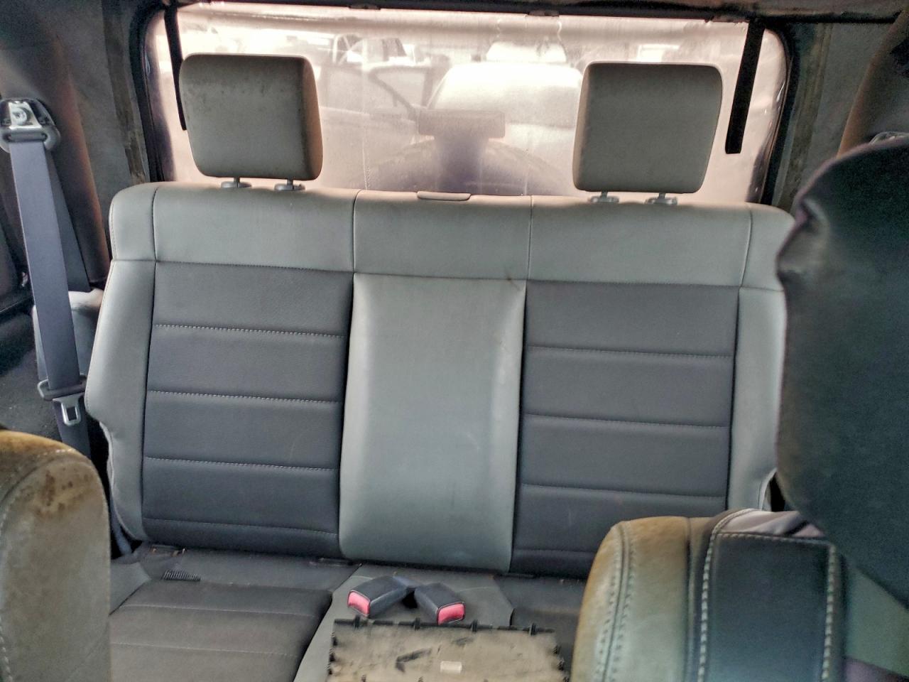 Jeep Wrangler X Image 9