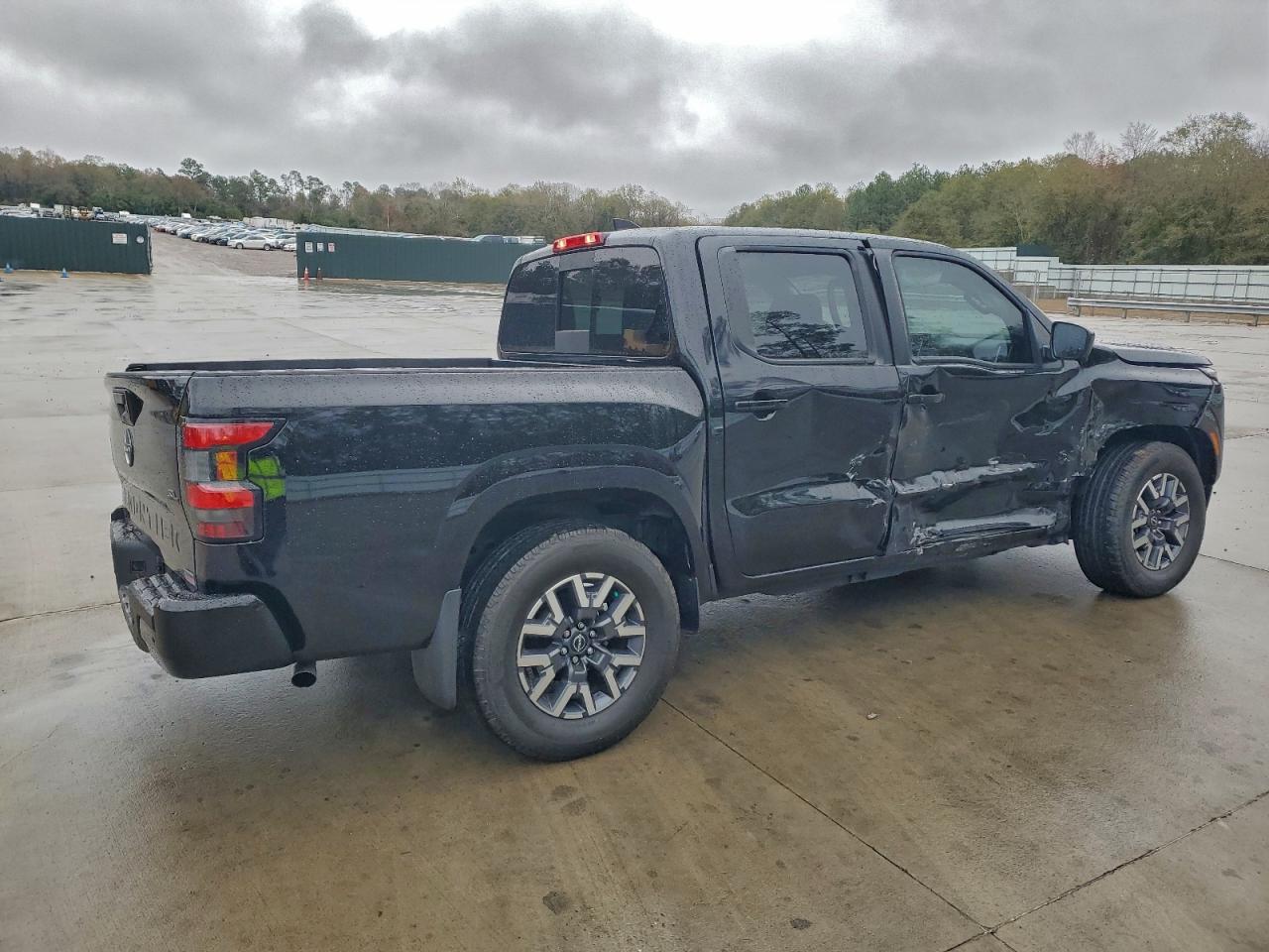 Nissan Frontier S Image 5