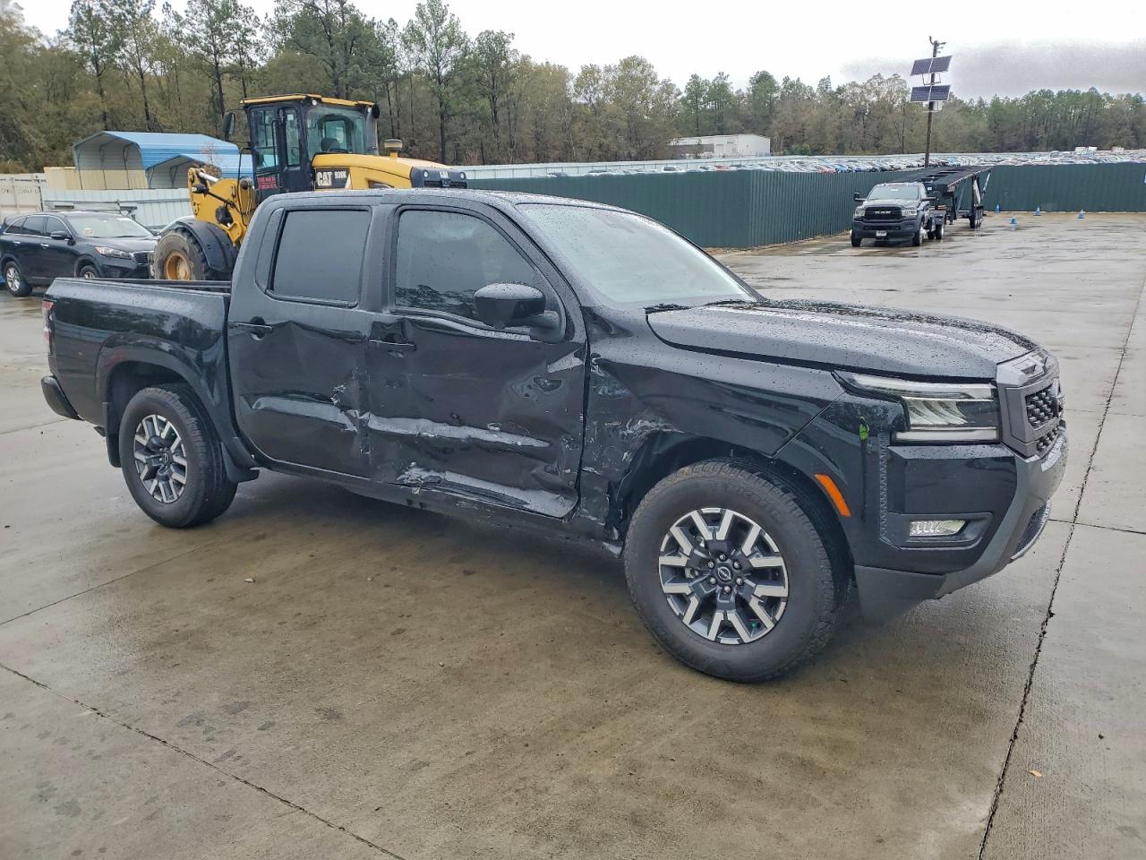 Nissan Frontier S Image 8