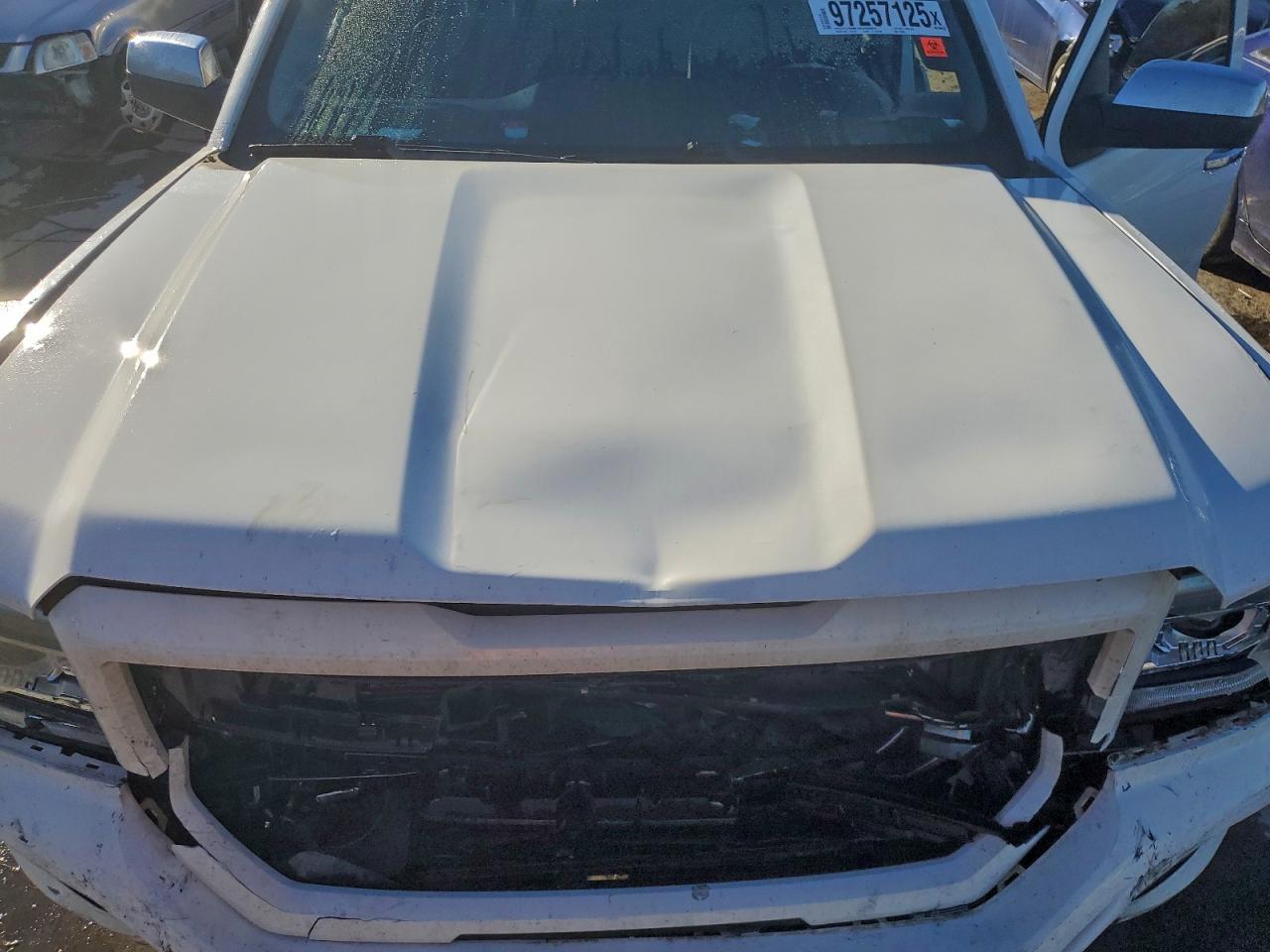 GMC Sierra K1500 Slt Image 8