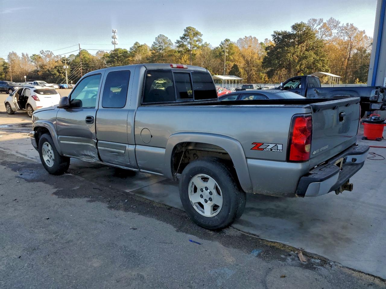 Chevrolet Silverado K1500 Image 10