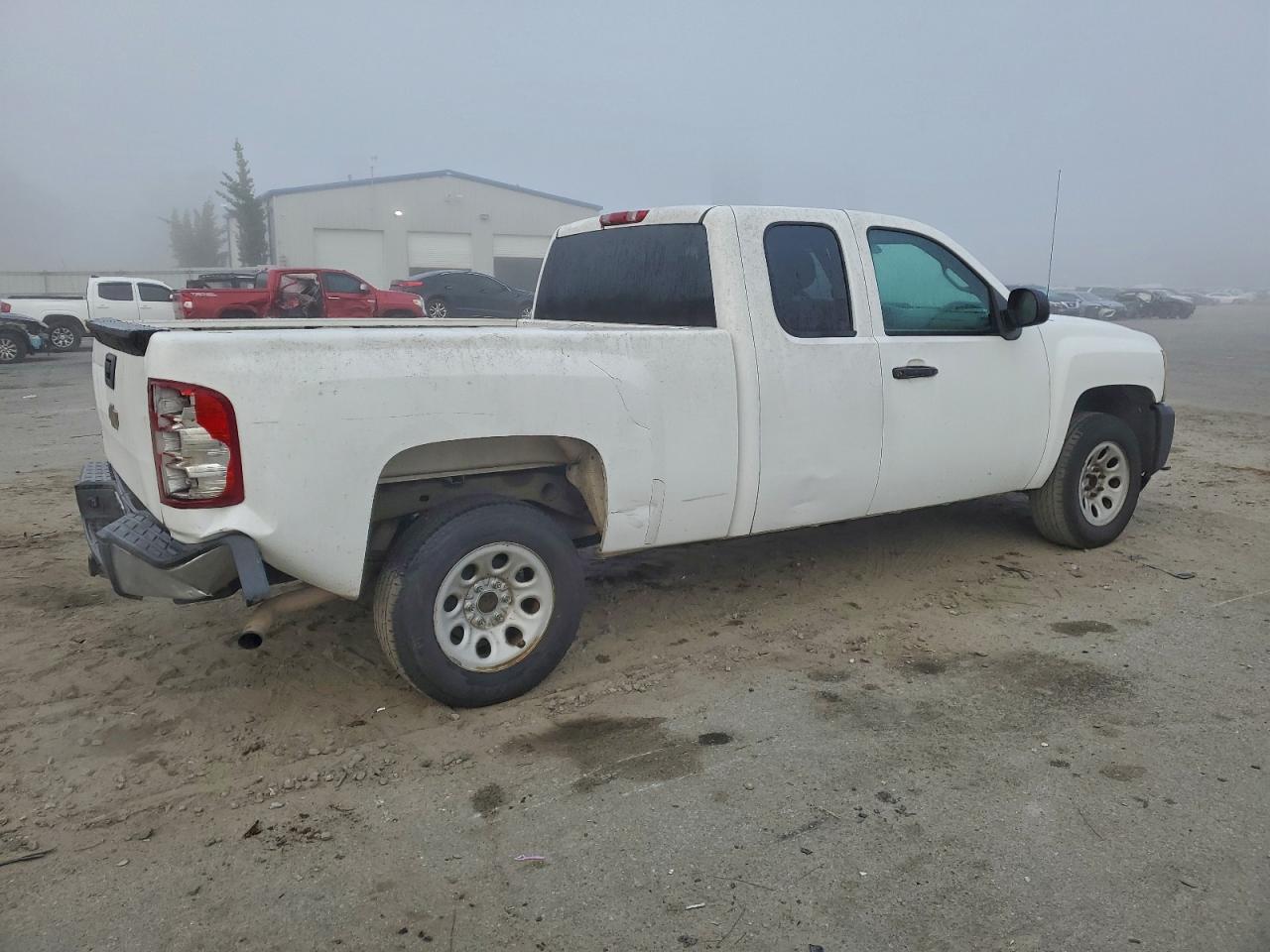 Chevrolet Silverado C1500 Image 10
