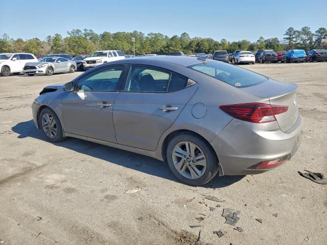 Hyundai ELANTRA Sel Image 2