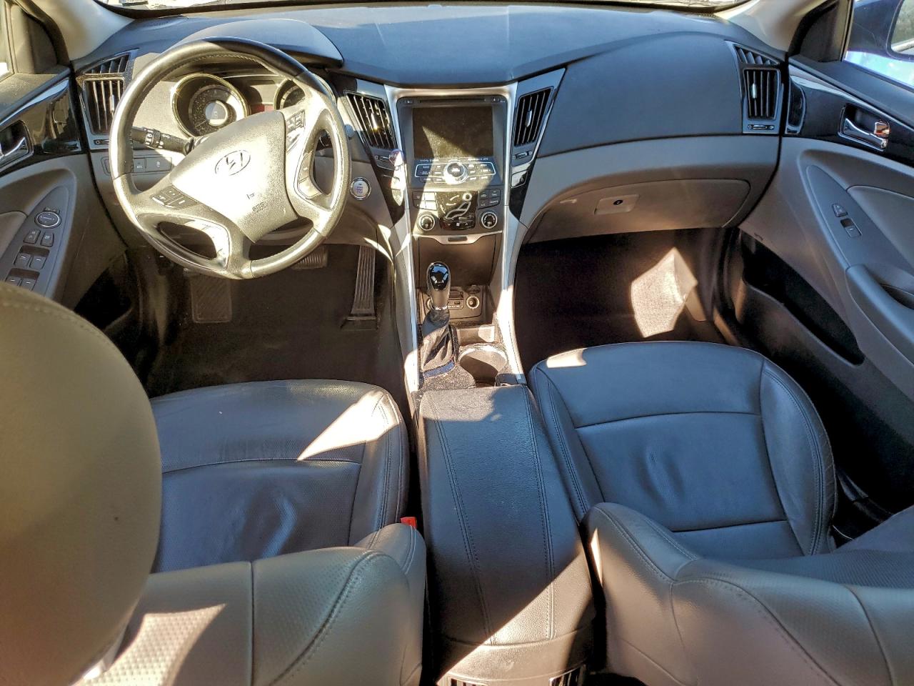 Hyundai SONATA Se Image 8