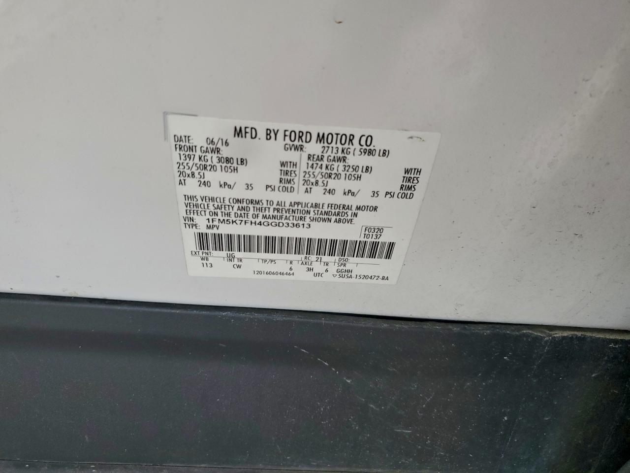 Ford Explorer Limited Image 13