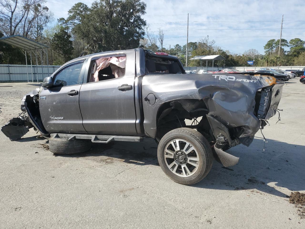Toyota Tundra Crewmax Sr5 Image 5