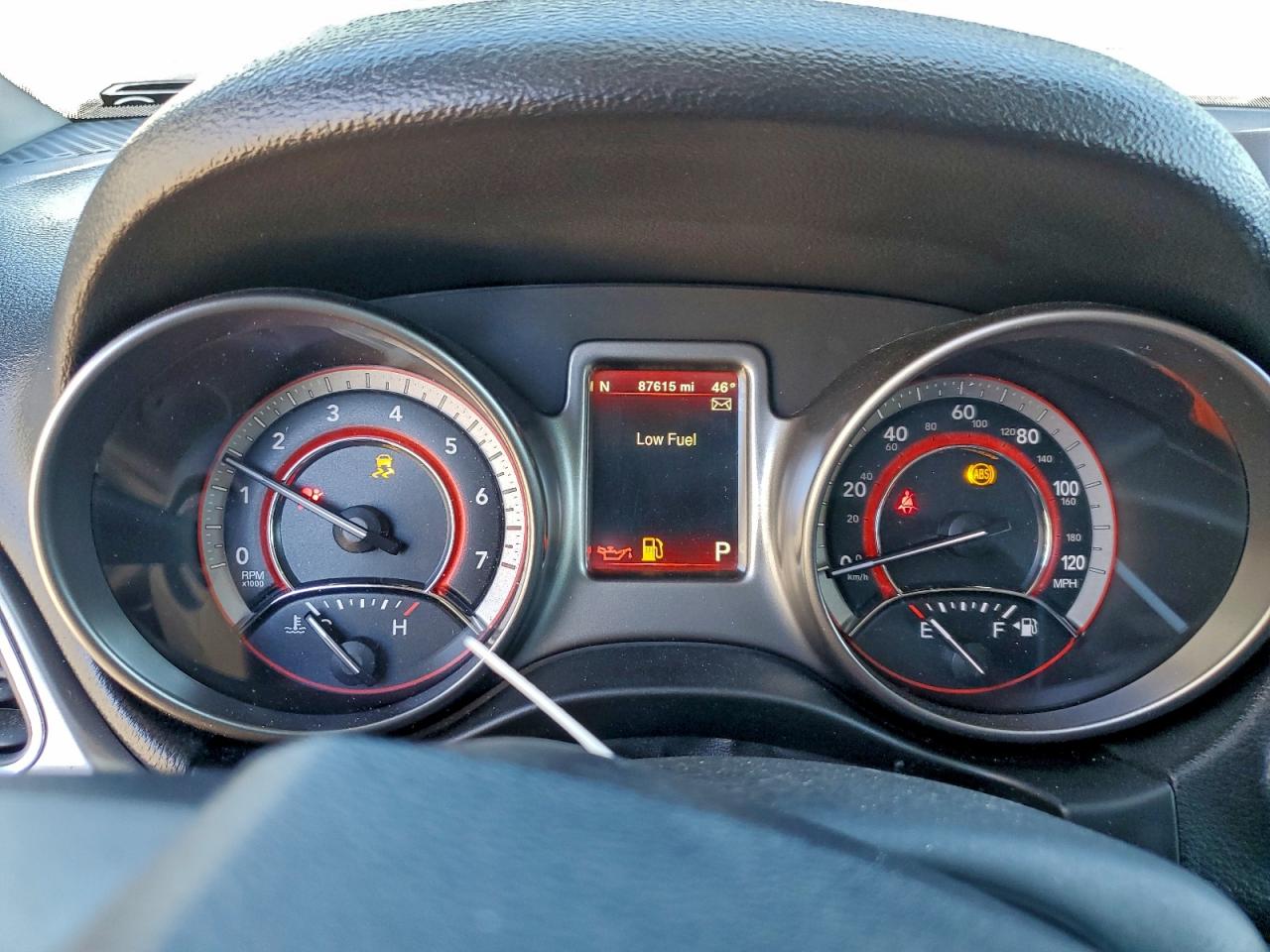 Dodge Journey Crossroad Image 3