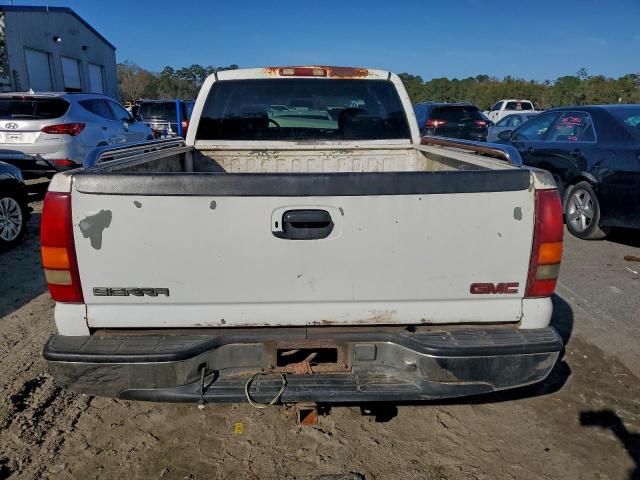 GMC Sierra C1500 Image 9