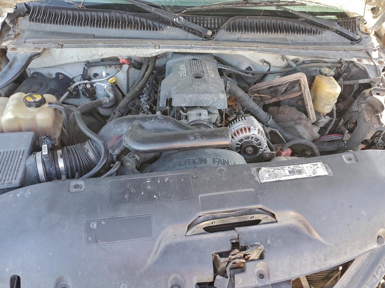 GMC Sierra C1500 Image 10