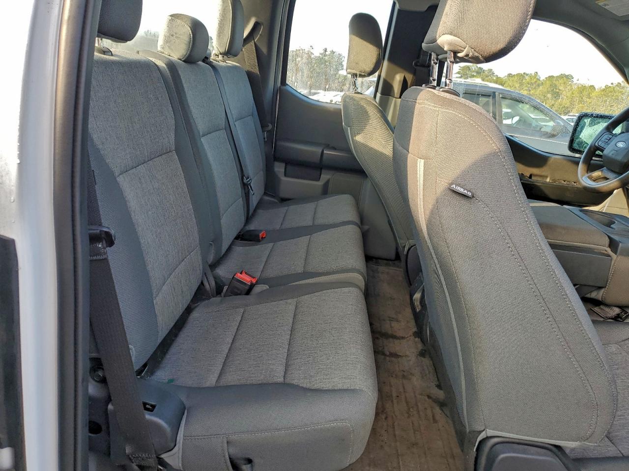 Ford F-150 Xl Image 11