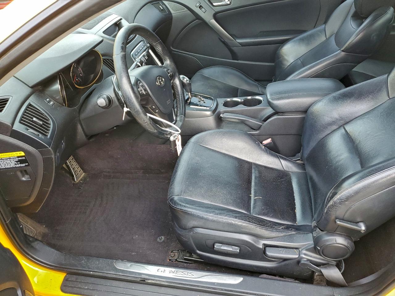 Hyundai Genesis 3.8l Image 4