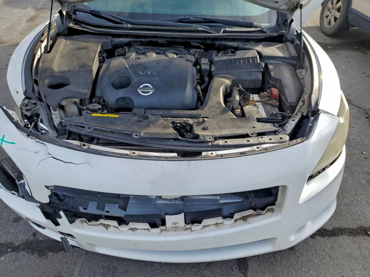 Nissan Maxima S Image 10