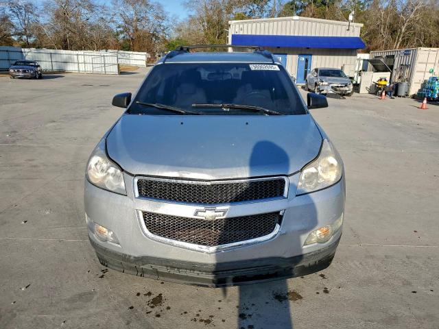 Chevrolet Traverse Ls Image 4
