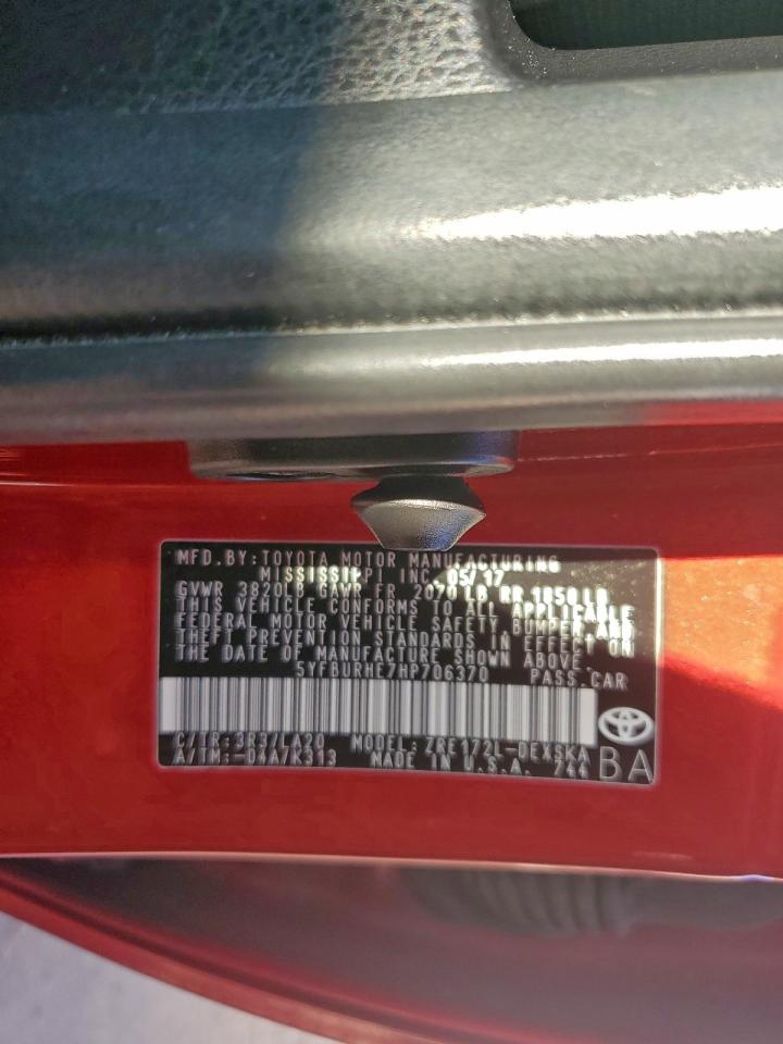 Toyota Corolla L Image 9