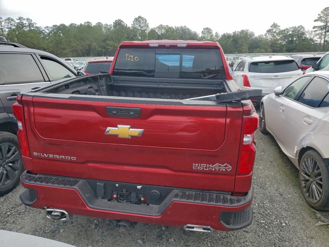 Chevrolet Silverado K1500 High Country Image 9