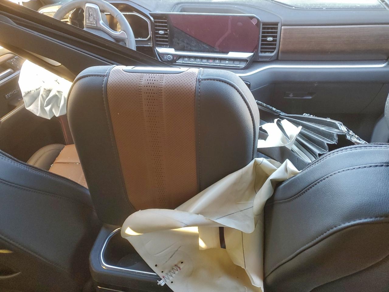 Chevrolet Silverado K1500 High Country Image 6