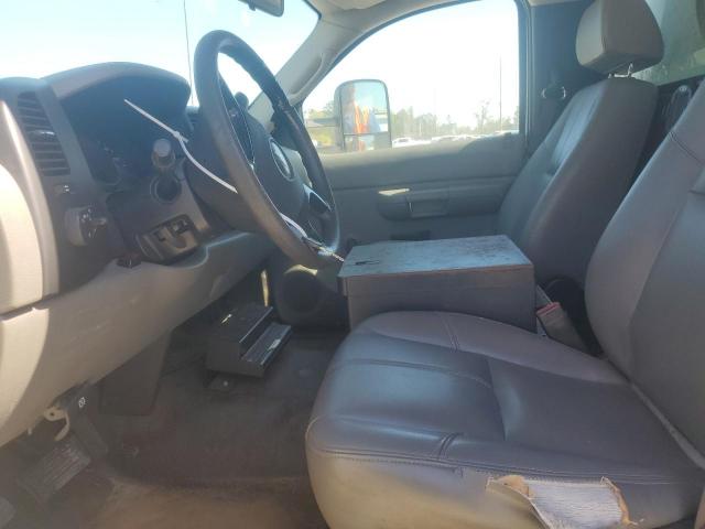 Chevrolet Silverado C1500 Image 11