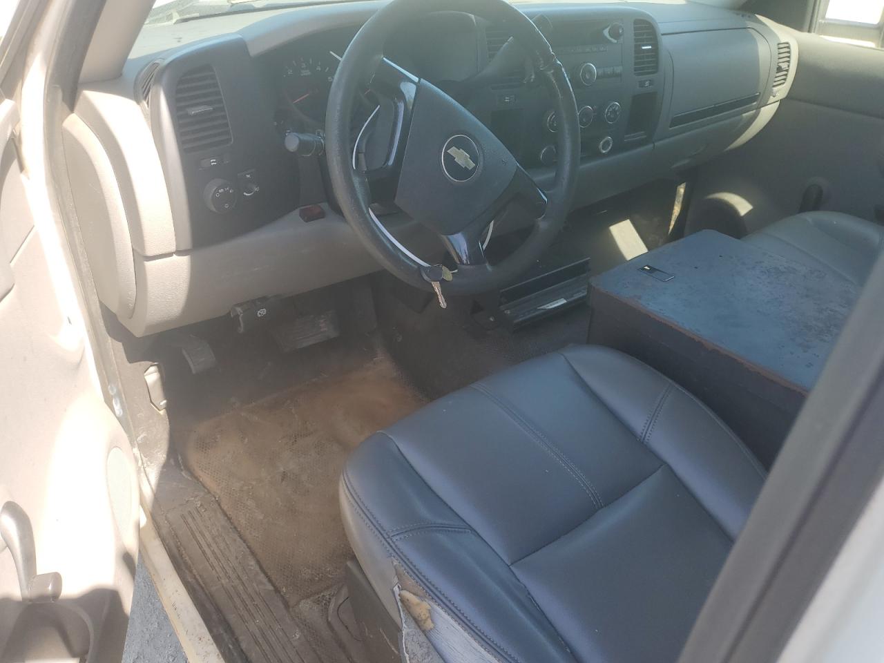 Chevrolet Silverado C1500 Image 5