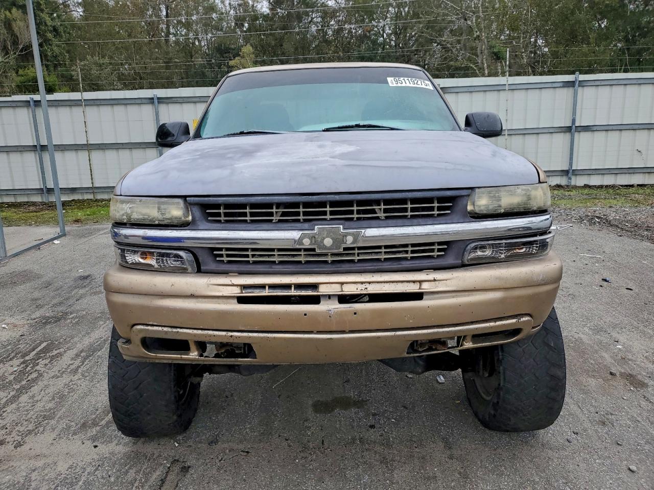 Chevrolet Silverado C1500 Image 8